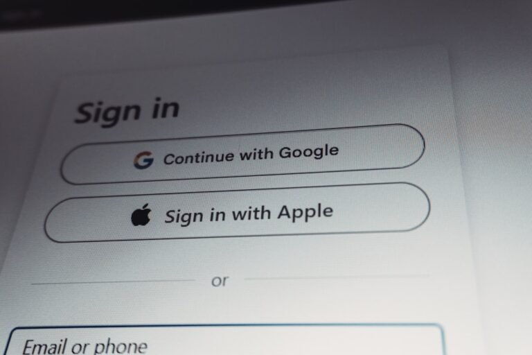 Opcoes De Login Com Contas Do Google E Da Apple LBQkjp_ZC_g